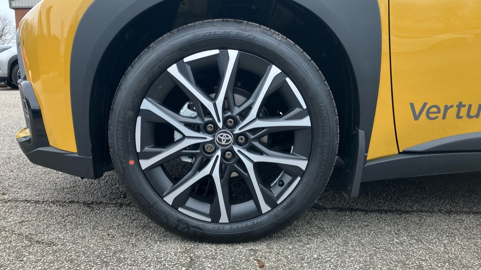 Toyota Aygo X 1.5 Hybrid GR Sport 5dr CVT Hybrid Hatchback - Image 18