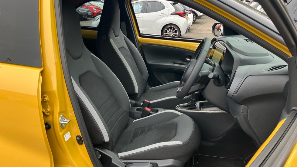 Toyota Aygo X 1.5 Hybrid GR Sport 5dr CVT Hybrid Hatchback - Image 36
