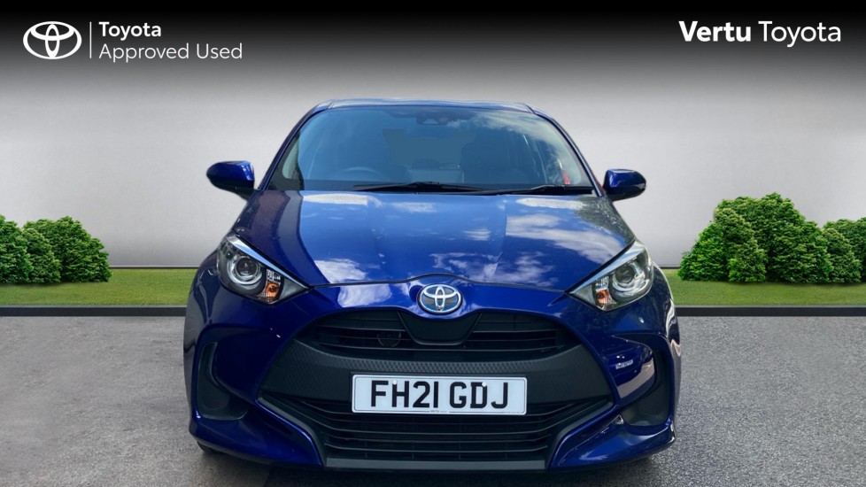Toyota Yaris 1.5 Hybrid Icon 5dr CVT Hybrid Hatchback - Image 22