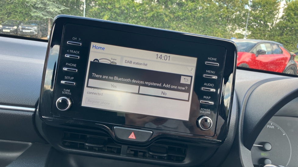 Toyota Yaris 1.5 Hybrid Icon 5dr CVT Hybrid Hatchback - Image 45