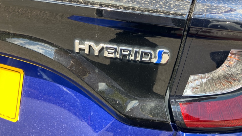 Toyota Yaris 1.5 Hybrid Icon 5dr CVT Hybrid Hatchback - Image 58