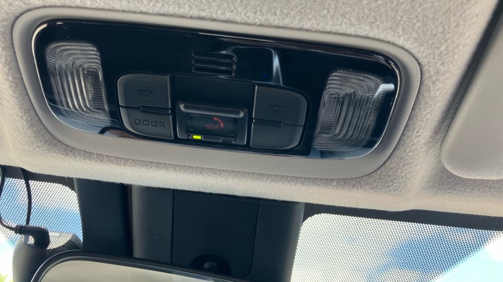 Toyota Yaris 1.5 Hybrid Icon 5dr CVT Hybrid Hatchback - Image 70