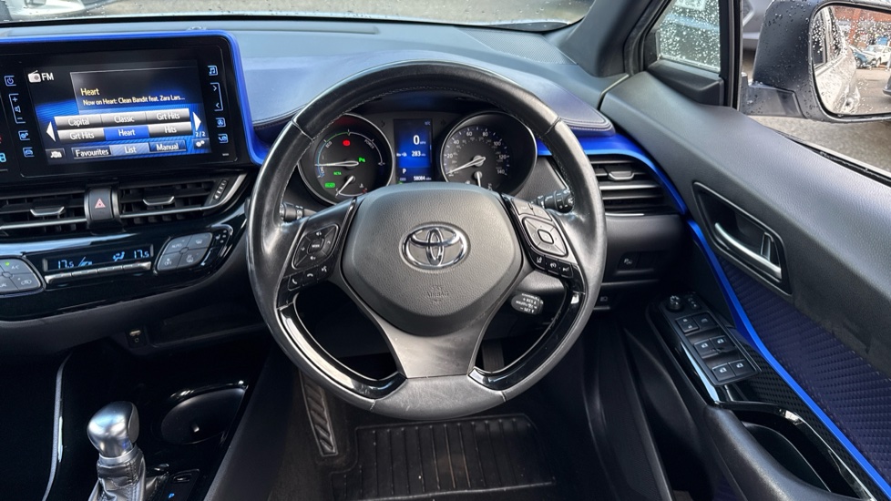 Toyota C-HR 1.8 Hybrid Dynamic 5dr CVT Hybrid Hatchback - Image 7