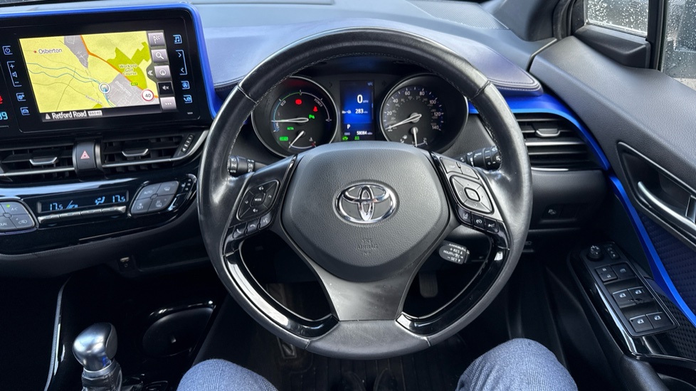 Toyota C-HR 1.8 Hybrid Dynamic 5dr CVT Hybrid Hatchback - Image 10