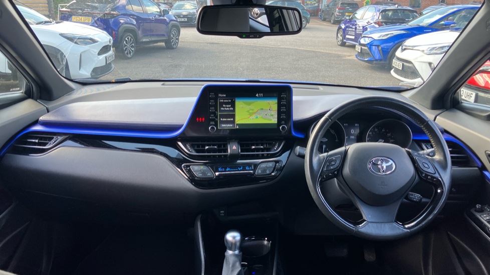 Toyota C-HR 1.8 Hybrid Dynamic 5dr CVT Hybrid Hatchback - Image 6