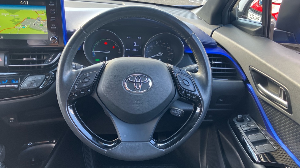 Toyota C-HR 1.8 Hybrid Dynamic 5dr CVT Hybrid Hatchback - Image 7