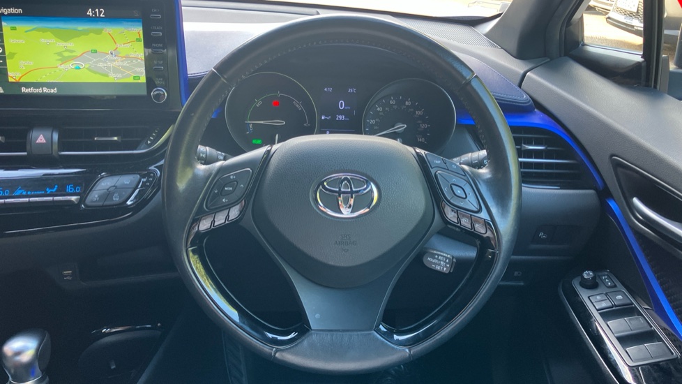 Toyota C-HR 1.8 Hybrid Dynamic 5dr CVT Hybrid Hatchback - Image 10