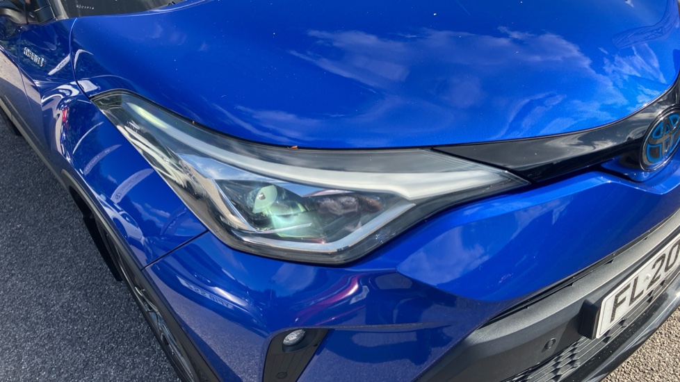 Toyota C-HR 1.8 Hybrid Dynamic 5dr CVT Hybrid Hatchback - Image 20