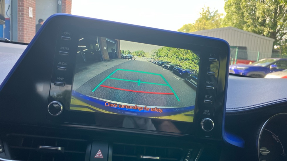 Toyota C-HR 1.8 Hybrid Dynamic 5dr CVT Hybrid Hatchback - Image 51