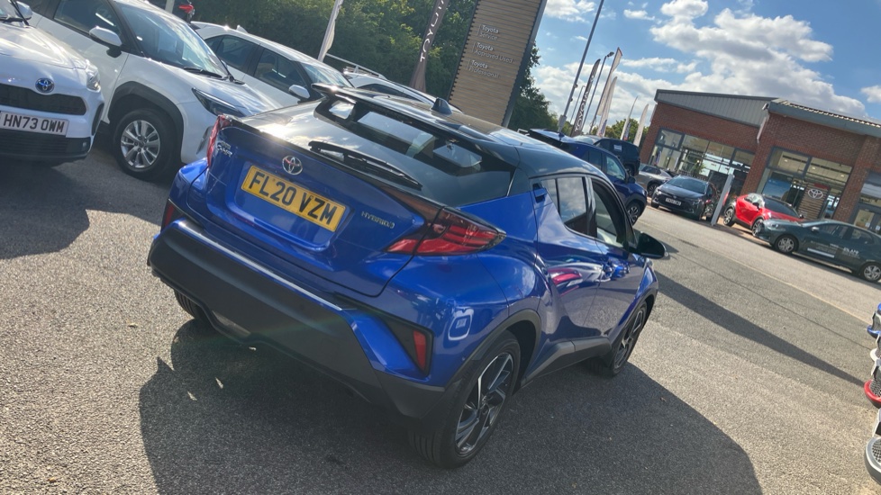 Toyota C-HR 1.8 Hybrid Dynamic 5dr CVT Hybrid Hatchback - Image 55