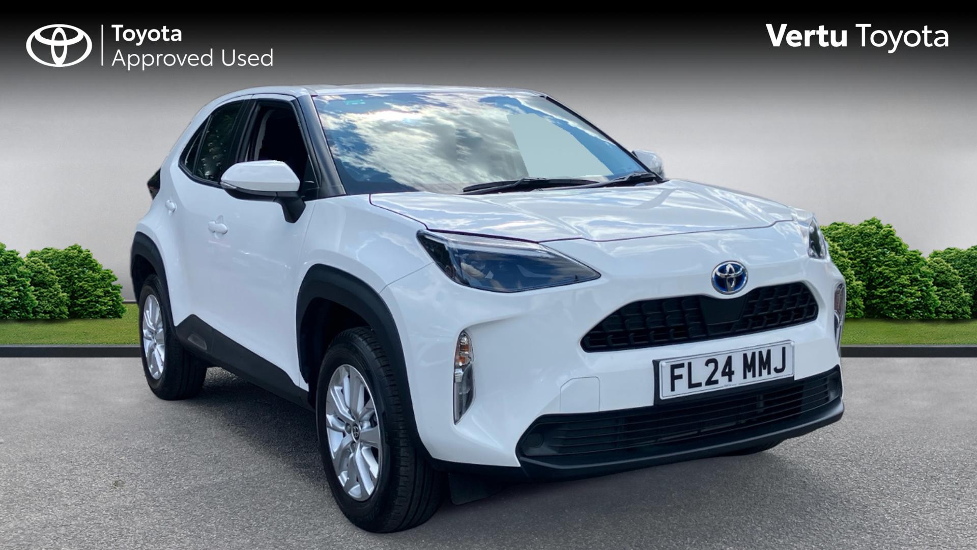Toyota Yaris Cross listing photo