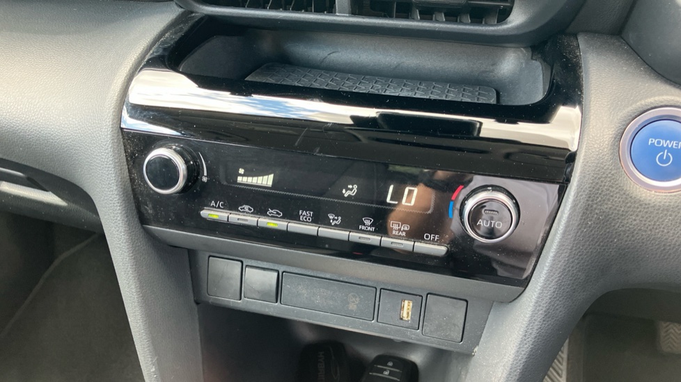 Toyota Yaris Cross 1.5 Hybrid Icon 5dr CVT Hybrid Estate - Image 36