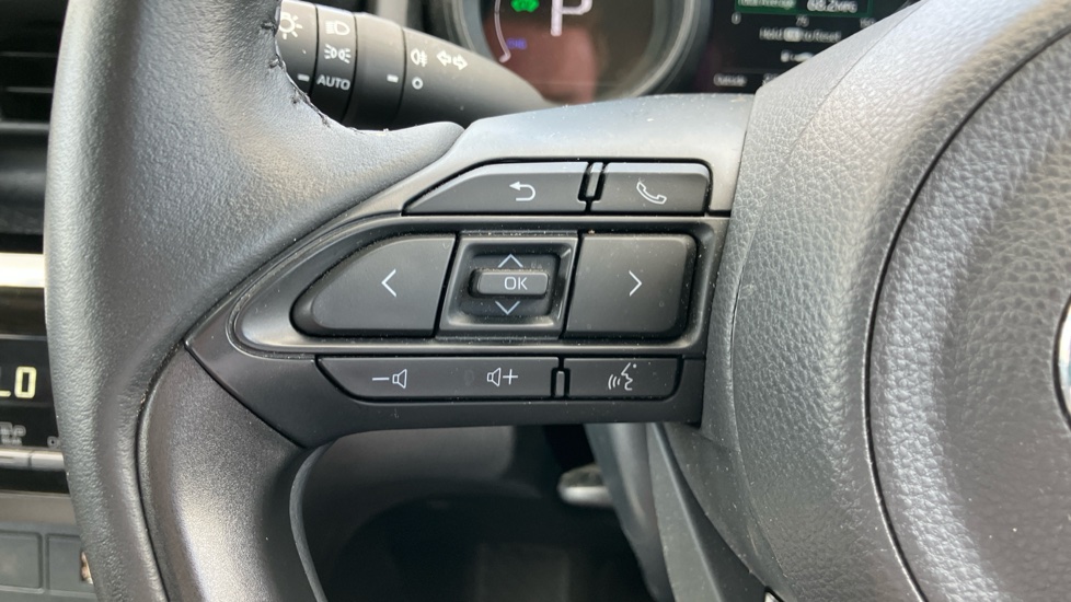 Toyota Yaris Cross 1.5 Hybrid Icon 5dr CVT Hybrid Estate - Image 40