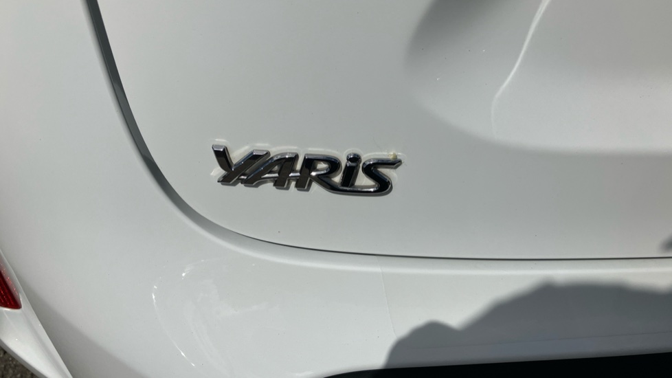 Toyota Yaris Cross 1.5 Hybrid Icon 5dr CVT Hybrid Estate - Image 62