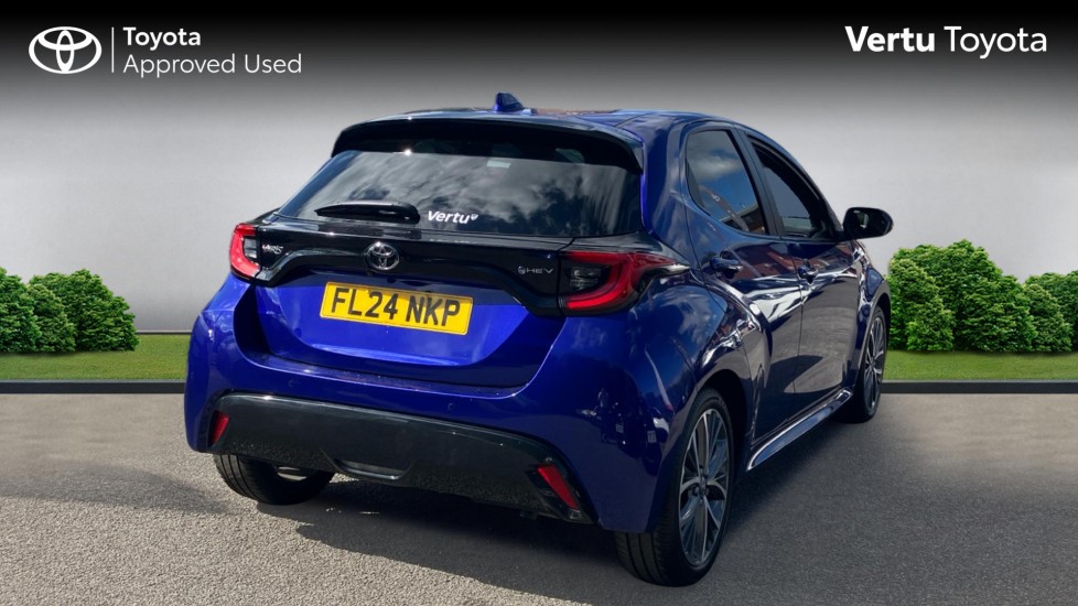 Toyota Yaris 1.5 Hybrid Excel 5dr CVT Hybrid Hatchback - Image 2