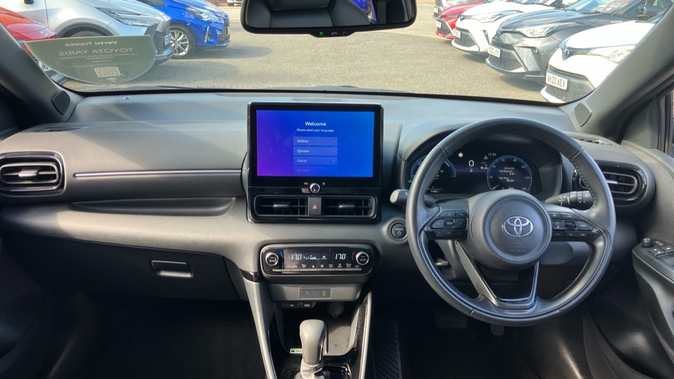 Toyota Yaris 1.5 Hybrid Excel 5dr CVT Hybrid Hatchback - Image 6