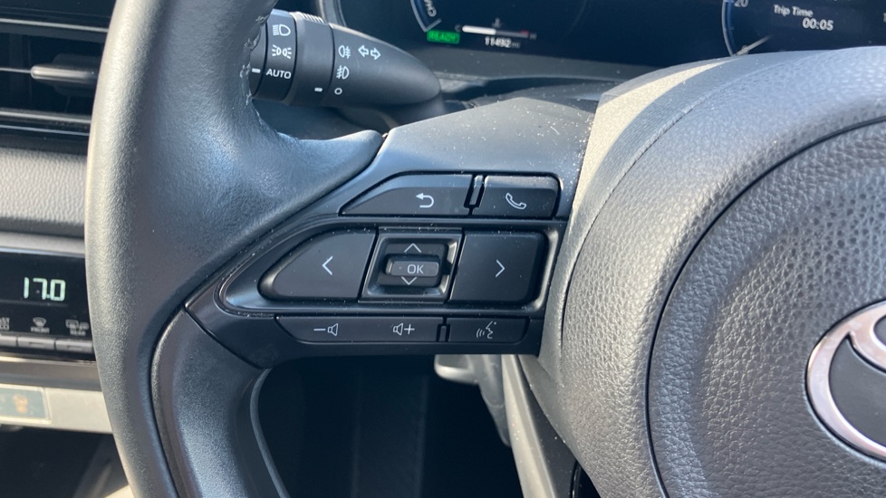 Toyota Yaris 1.5 Hybrid Excel 5dr CVT Hybrid Hatchback - Image 43