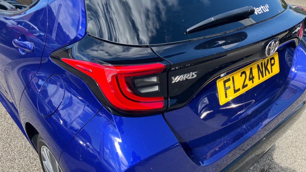 Toyota Yaris 1.5 Hybrid Excel 5dr CVT Hybrid Hatchback - Image 45