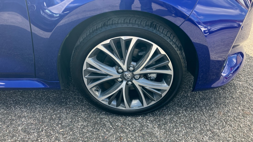 Toyota Yaris 1.5 Hybrid Excel 5dr CVT Hybrid Hatchback - Image 56