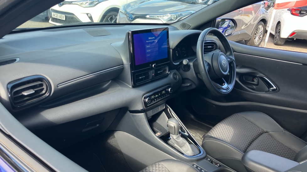 Toyota Yaris 1.5 Hybrid Excel 5dr CVT Hybrid Hatchback - Image 66