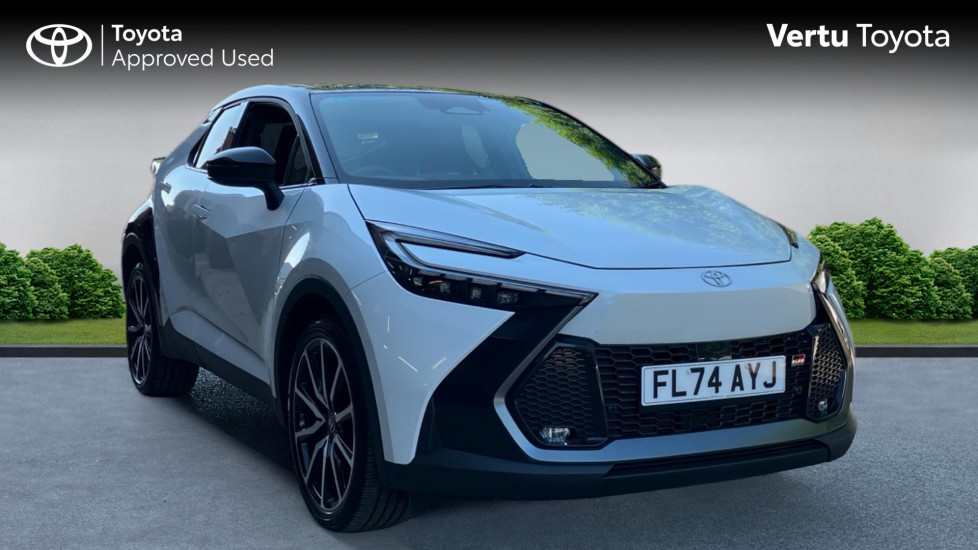 Toyota C-HR 2.0 PHEV GR Sport 5dr CVT Hatchback - Image 1