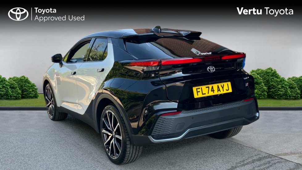 Toyota C-HR 2.0 PHEV GR Sport 5dr CVT Hatchback - Image 4