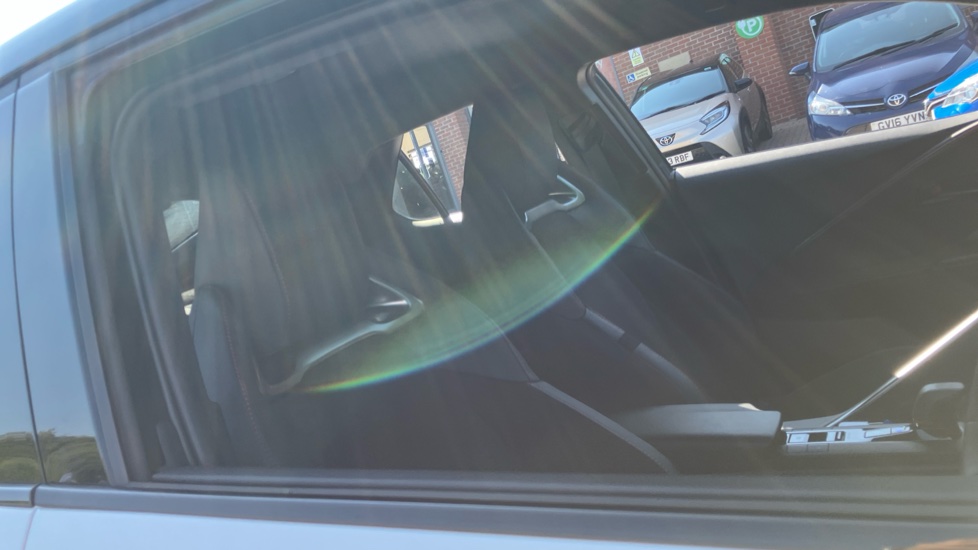 Toyota C-HR 2.0 PHEV GR Sport 5dr CVT Hatchback - Image 19