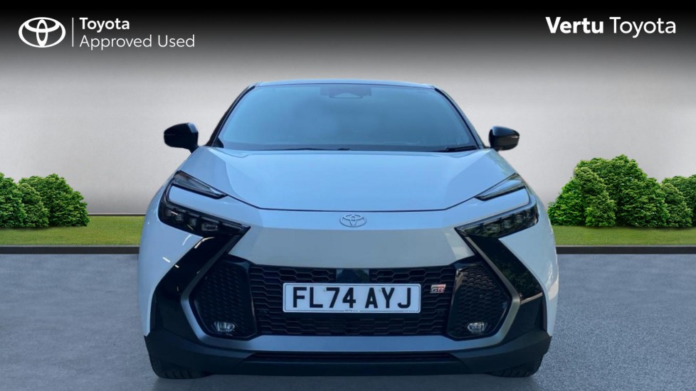 Toyota C-HR 2.0 PHEV GR Sport 5dr CVT Hatchback - Image 22