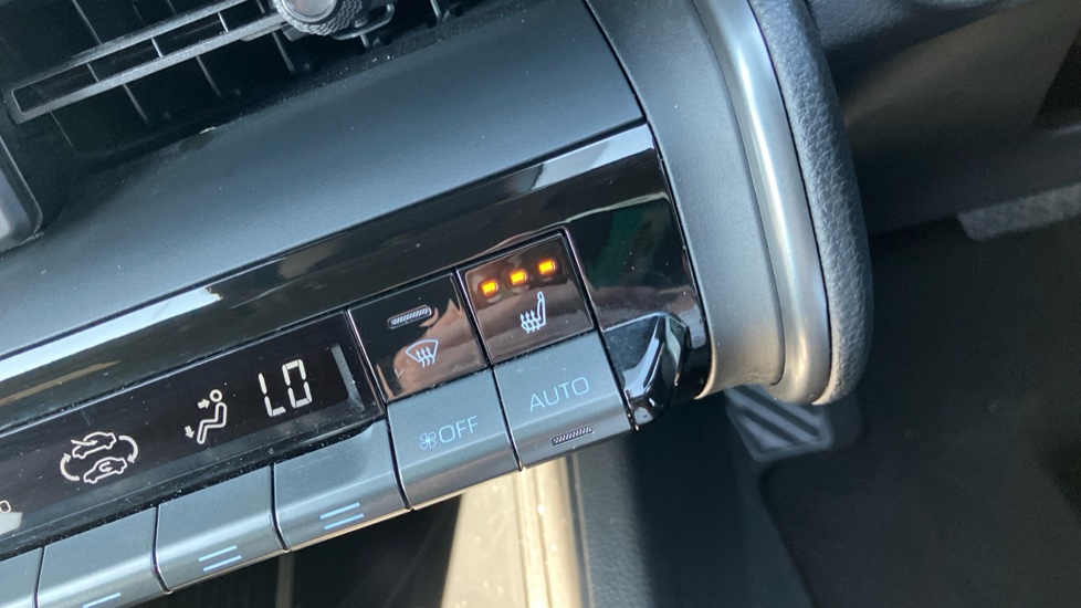 Toyota C-HR 2.0 PHEV GR Sport 5dr CVT Hatchback - Image 45