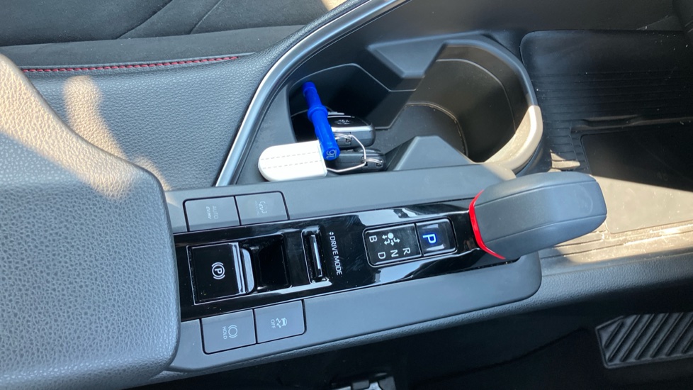 Toyota C-HR 2.0 PHEV GR Sport 5dr CVT Hatchback - Image 72