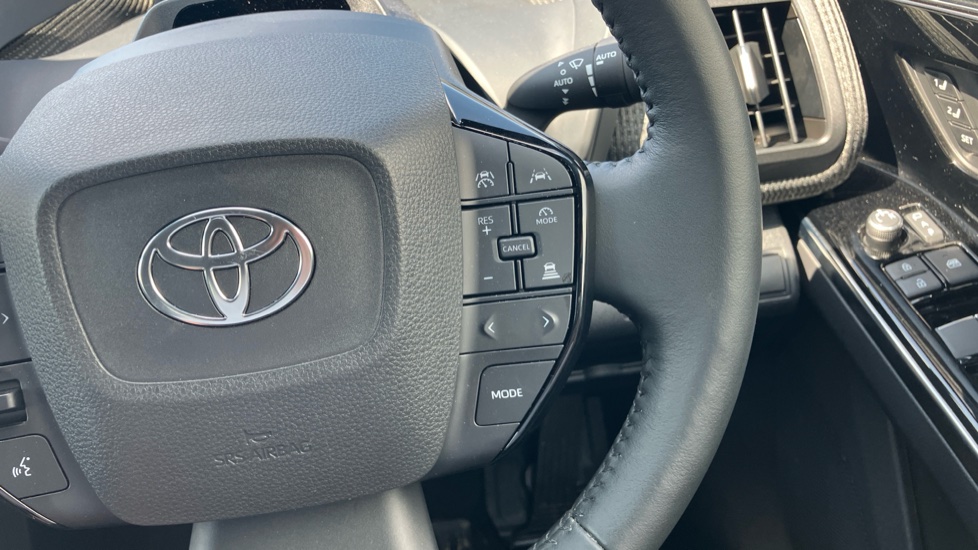 Toyota bZ4X 160kW Vision 71.4kWh 5dr Auto AWD Electric Hatchback - Image 32