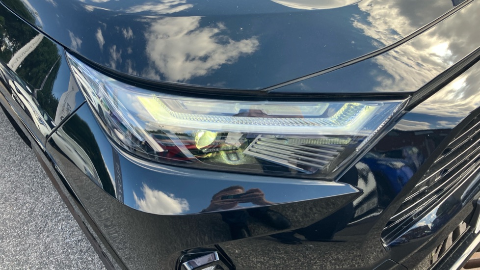 Toyota RAV4 2.5 VVT-i Hybrid Black Edition 5dr CVT 2WD Hybrid Estate - Image 20