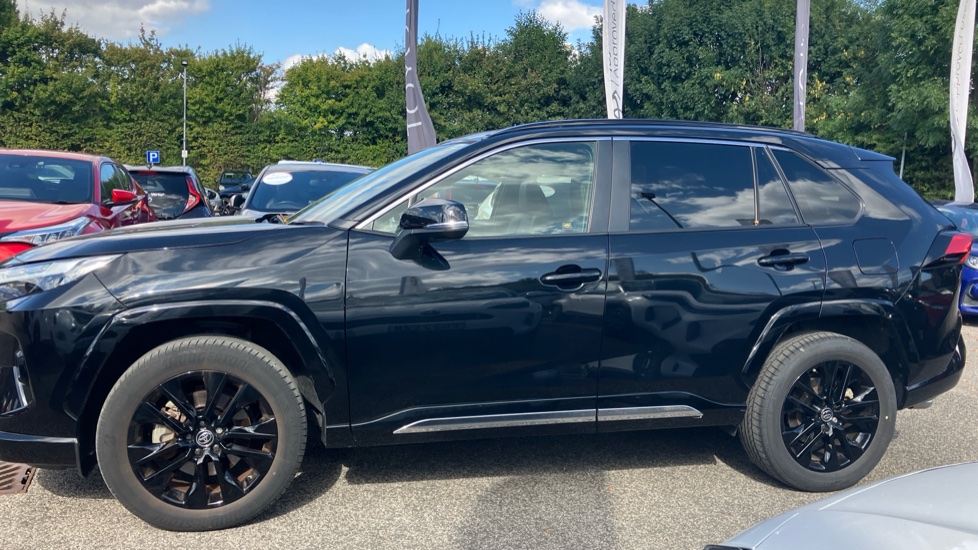 Toyota RAV4 2.5 VVT-i Hybrid Black Edition 5dr CVT 2WD Hybrid Estate - Image 24