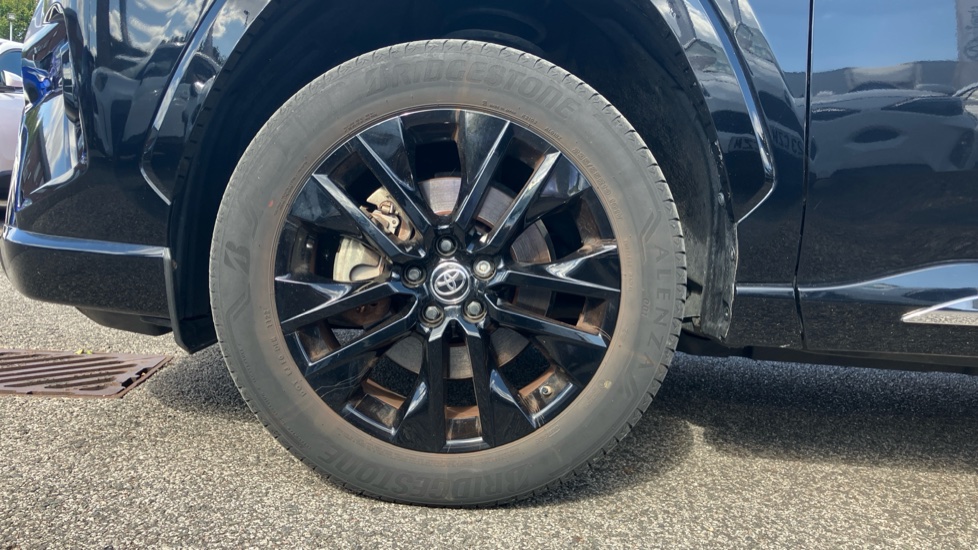 Toyota RAV4 2.5 VVT-i Hybrid Black Edition 5dr CVT 2WD Hybrid Estate - Image 25
