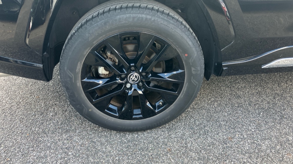 Toyota RAV4 2.5 VVT-i Hybrid Black Edition 5dr CVT 2WD Hybrid Estate - Image 59