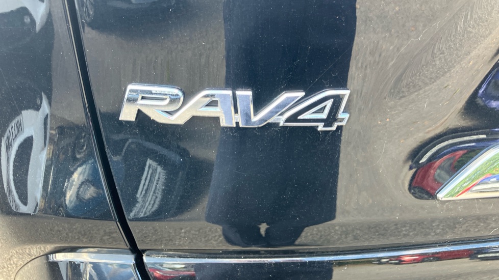 Toyota RAV4 2.5 VVT-i Hybrid Black Edition 5dr CVT 2WD Hybrid Estate - Image 61