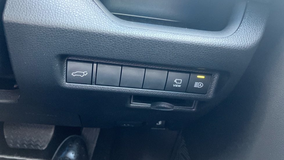 Toyota RAV4 2.5 VVT-i Hybrid Black Edition 5dr CVT 2WD Hybrid Estate - Image 71