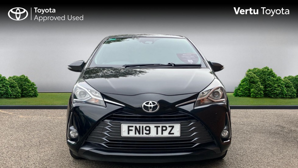 Toyota Yaris 1.5 VVT-i Y20 5dr [Bi-tone] Petrol Hatchback - Image 22
