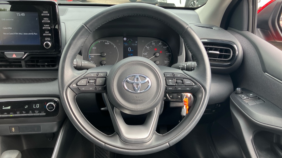 Toyota Yaris 1.5 Hybrid Icon 5dr CVT Hybrid Hatchback - Image 7