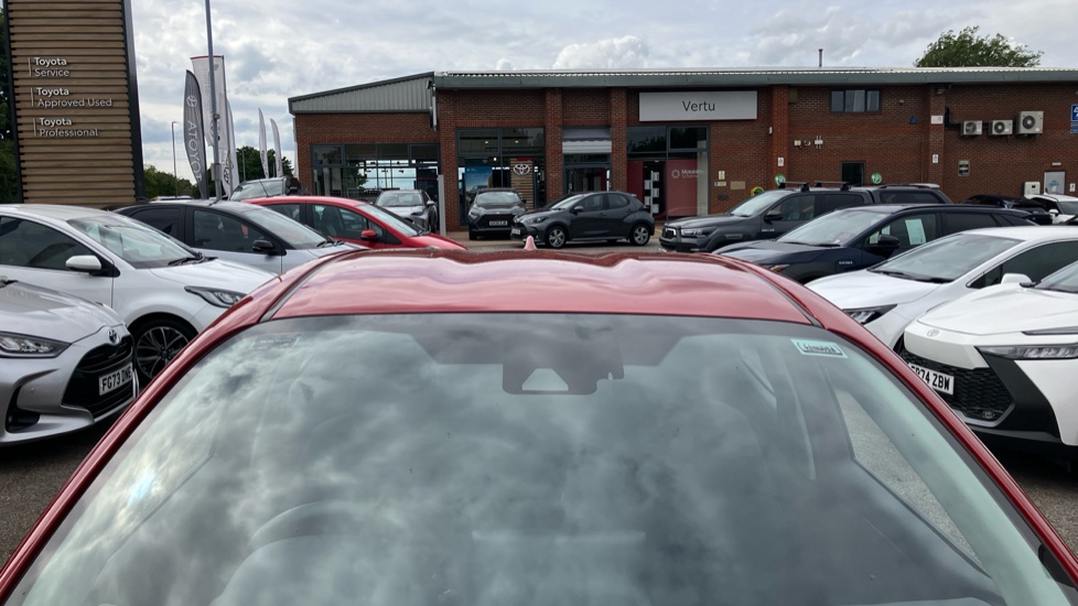 Toyota Yaris 1.5 Hybrid Icon 5dr CVT Hybrid Hatchback - Image 29