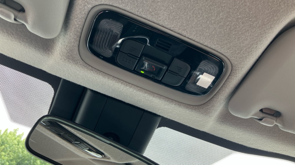 Toyota Yaris 1.5 Hybrid Icon 5dr CVT Hybrid Hatchback - Image 71