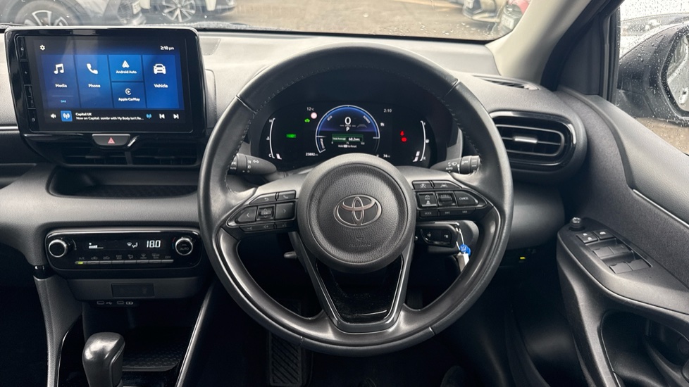 Toyota Yaris 1.5 Hybrid Design 5dr CVT Hybrid Hatchback - Image 10