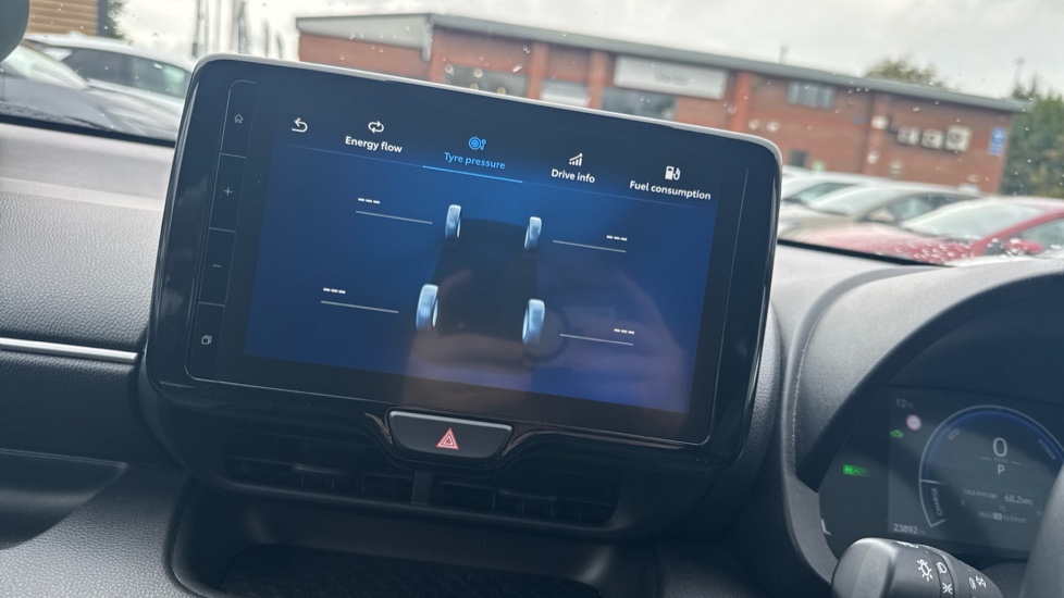 Toyota Yaris 1.5 Hybrid Design 5dr CVT Hybrid Hatchback - Image 66