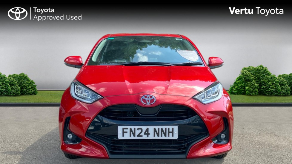 Toyota Yaris 1.5 Hybrid Design 5dr CVT Hybrid Hatchback - Image 22