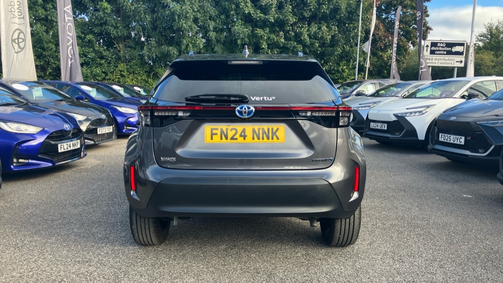 Toyota Yaris Cross 1.5 Hybrid Design 5dr CVT Hybrid Estate - Image 26