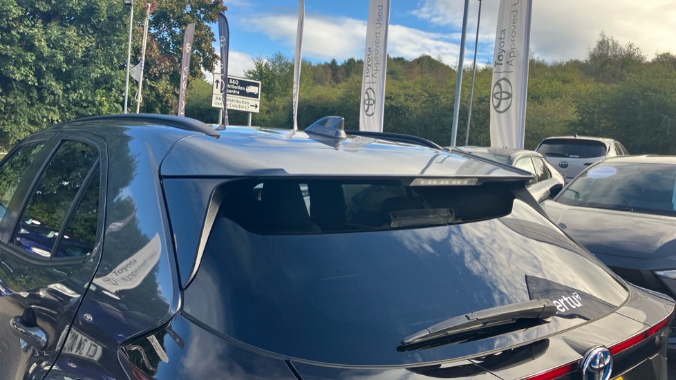 Toyota Yaris Cross 1.5 Hybrid Design 5dr CVT Hybrid Estate - Image 31