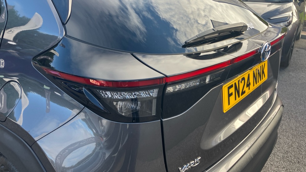 Toyota Yaris Cross 1.5 Hybrid Design 5dr CVT Hybrid Estate - Image 43