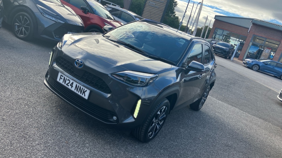 Toyota Yaris Cross 1.5 Hybrid Design 5dr CVT Hybrid Estate - Image 51