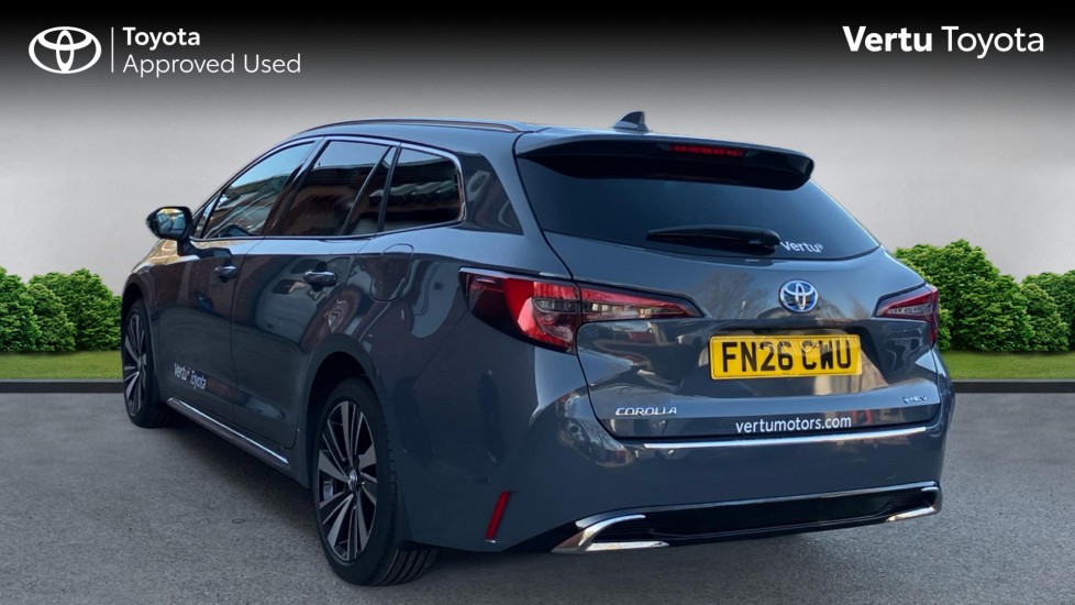 Toyota Corolla 1.8 Hybrid Design 5dr CVT Hybrid Estate - Image 4