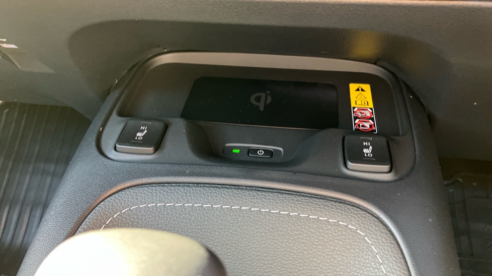Toyota Corolla 1.8 Hybrid Design 5dr CVT Hybrid Estate - Image 52